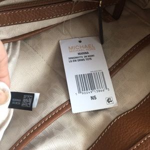 More photos of Michael Kors bag